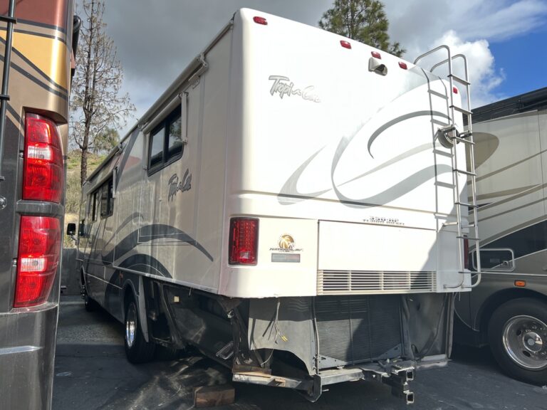 RV Collision Repair Shop